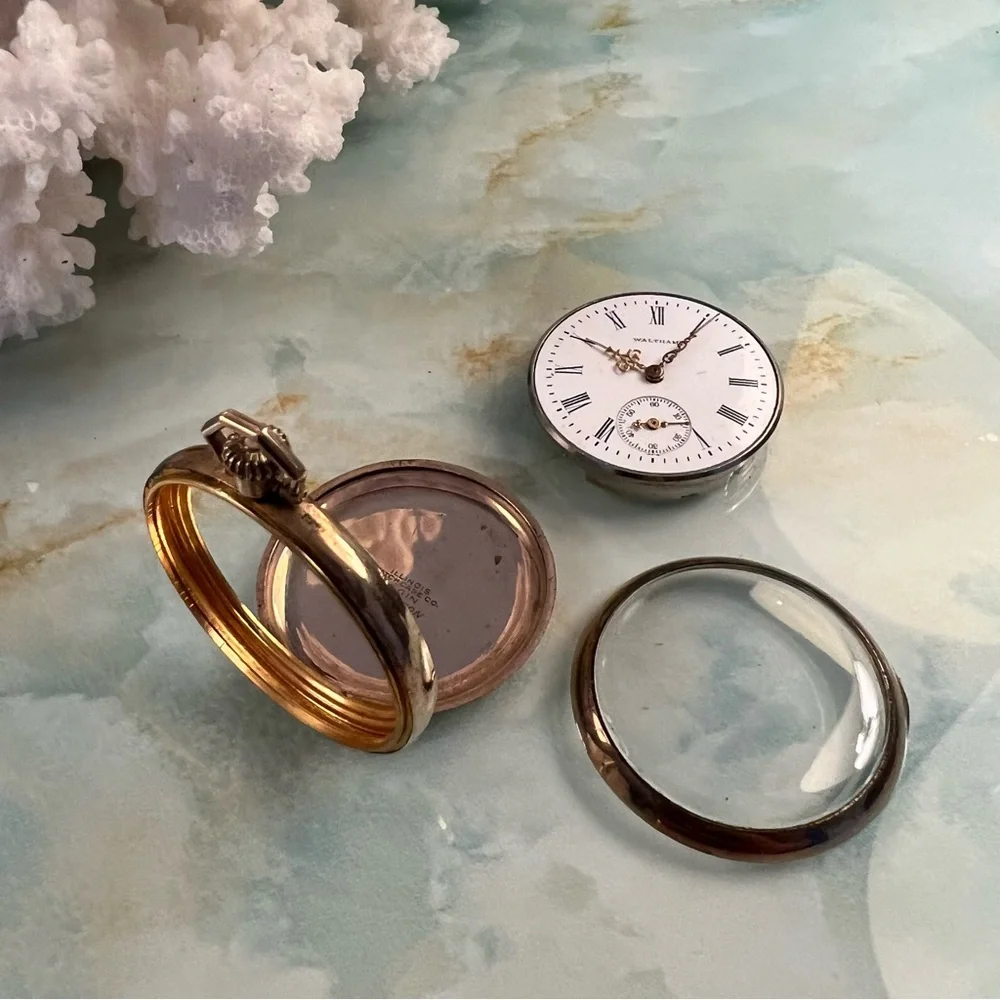 WALTHAM Antique 7 Jewel Pocket Watch in 14k Gold Filled Elgin Napoleon Case